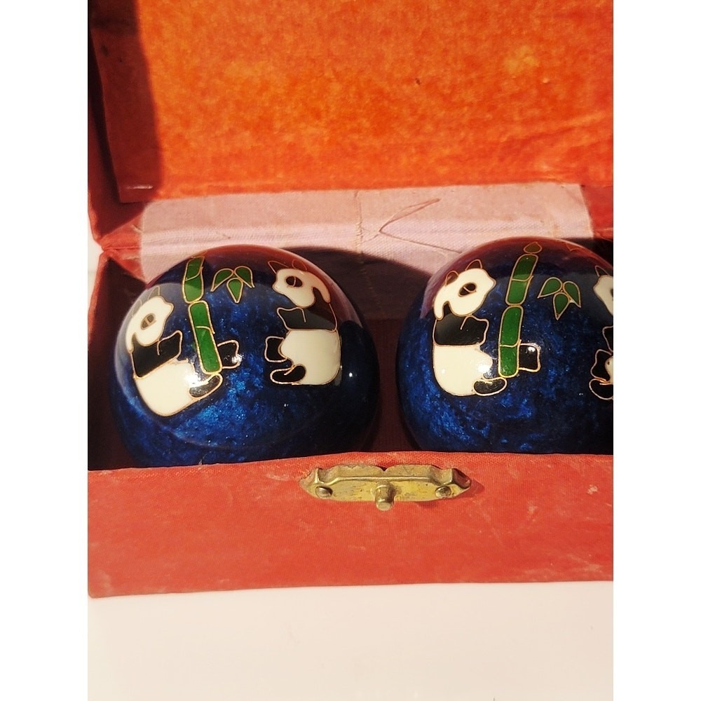 Baoding Chinese Balls Panda Musical Healing Hand Therapy in Original Box - Picture 5 of 10